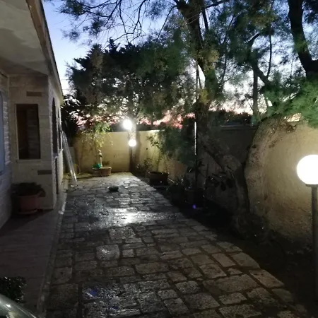 Paradiso House Apartman Torre Ovo