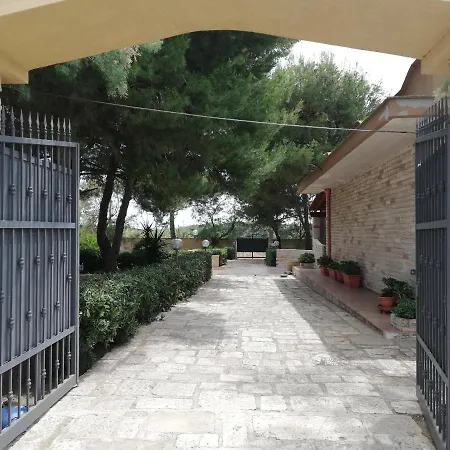 Paradiso House * Torre Ovo