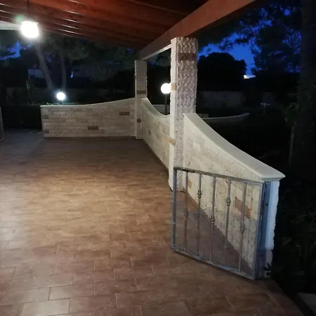 Paradiso House * Torre Ovo